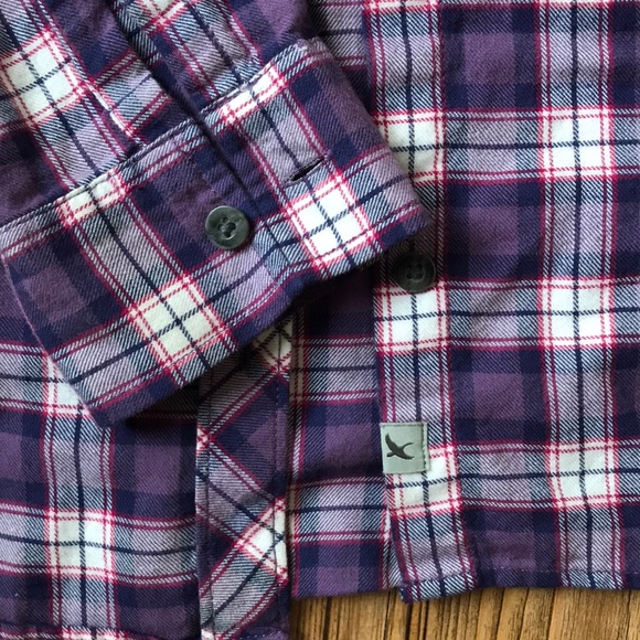 Eddie Bauer light weight flannel - Picture 2 of 6